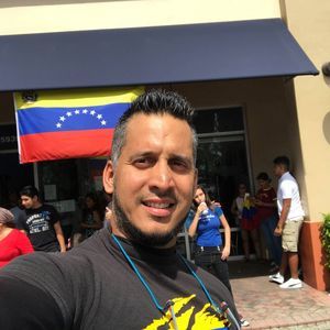 Meet your Posher, Gregory